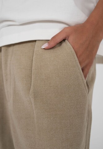 Prohibited Loose fit Pleat-front trousers 'Podium' in Beige