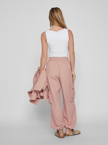 Effilé Pantalon 'POCKY' VILA en rose