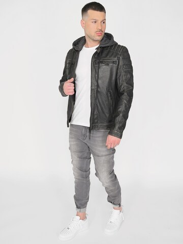 MUSTANG Between-Season Jacket ' 31021306 ' in Black