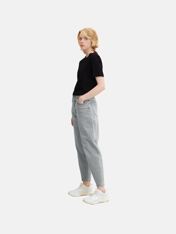 TOM TAILOR DENIM Loosefit Jeans in Grau