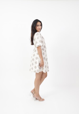 Elara Summer dress in Beige