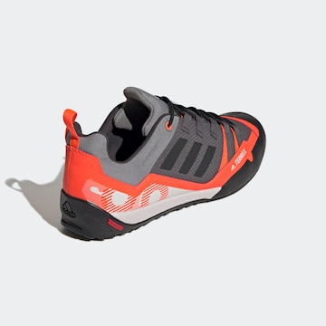 ADIDAS TERREX Lage schoen 'Swift Solo' in Grijs