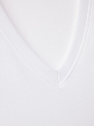 IUMAN Intimissimi Uomo Undershirt in White