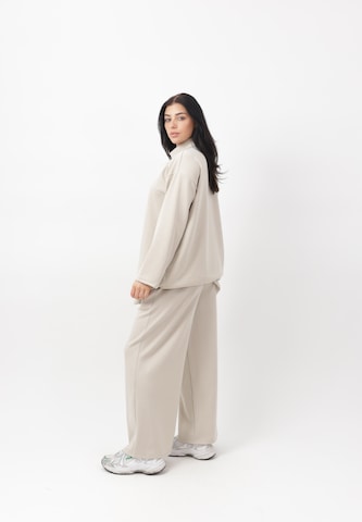 Elara Joggingpak in Beige