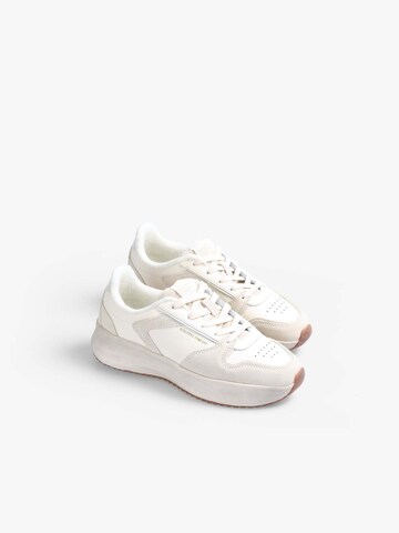 Scalpers Låg sneaker 'New Felishu' i vit