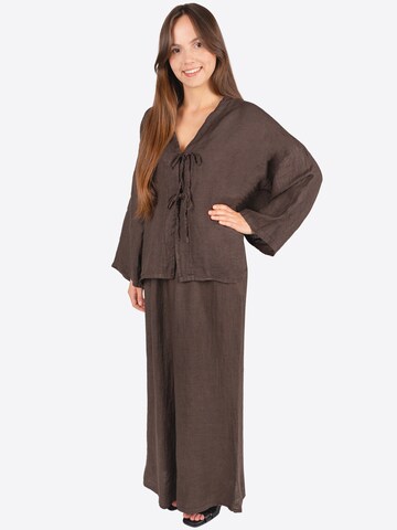 Seasons of April Blouse ' GIANNA ' in Brown