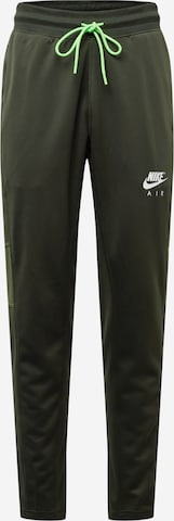 Nike Sportswear Tapered Hose in Grün: predná strana