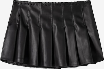 Bershka Hame värissä musta: etupuoli