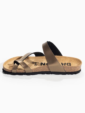 Flip-flops 'Diane' de la Bayton pe bronz