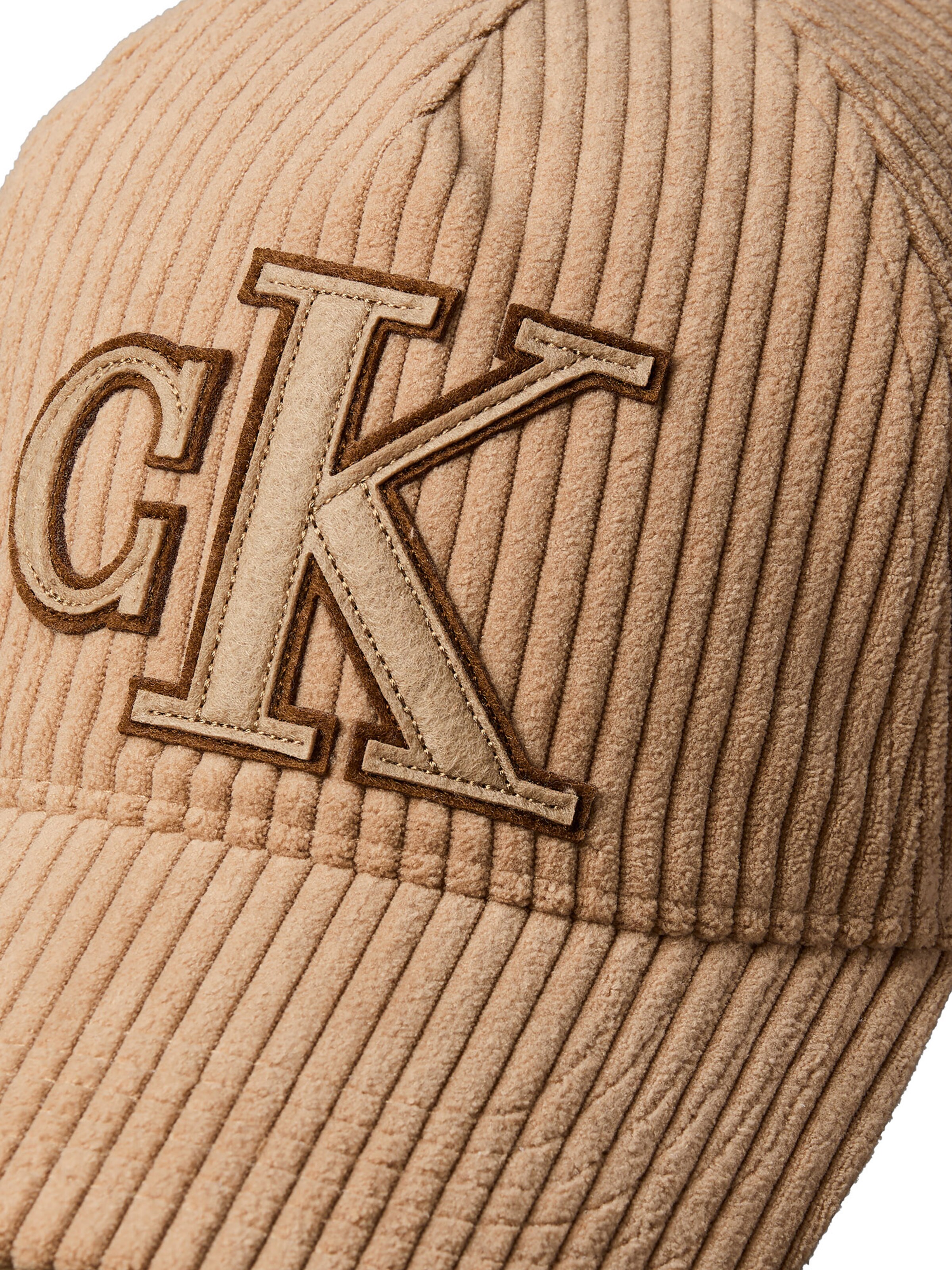 Calvin Klein Кепка в Коричневый