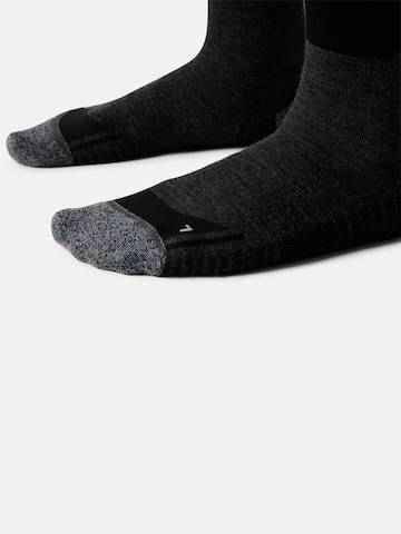 THE NORTH FACE Athletic Socks in Black