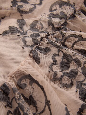 Next Kleid in Schwarz