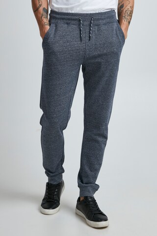 11 Project Regular Pants 'OLE' in Grey: front