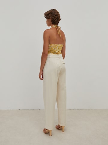 EDITED Loose fit Pleat-front trousers 'Taylor' in Beige