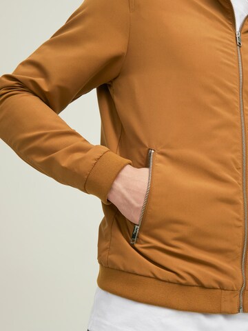 JACK & JONES Jacke 'JJERush' in Braun
