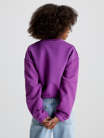 Calvin Klein Jeans Sweatshirt in Purple