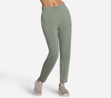SKECHERS Tapered Pants in Green: front