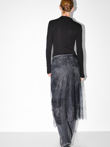 Tricou body de la Pull&Bear pe negru