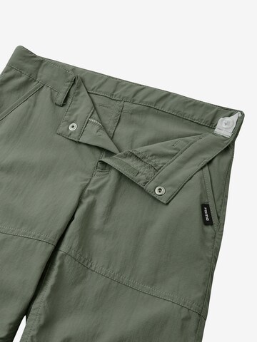 Regular Pantaloni 'Eloisin' de la Reima pe verde