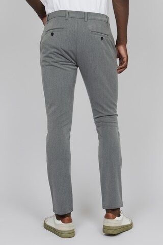 Regular Pantalon 'MAjens' Matinique en gris