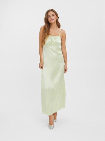 Vero Moda Collab Aftonklänning 'Milena' i grön