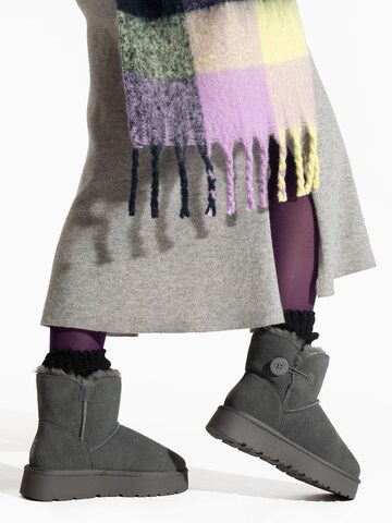 Gooce Boots 'CRESTONE' in Grey: front