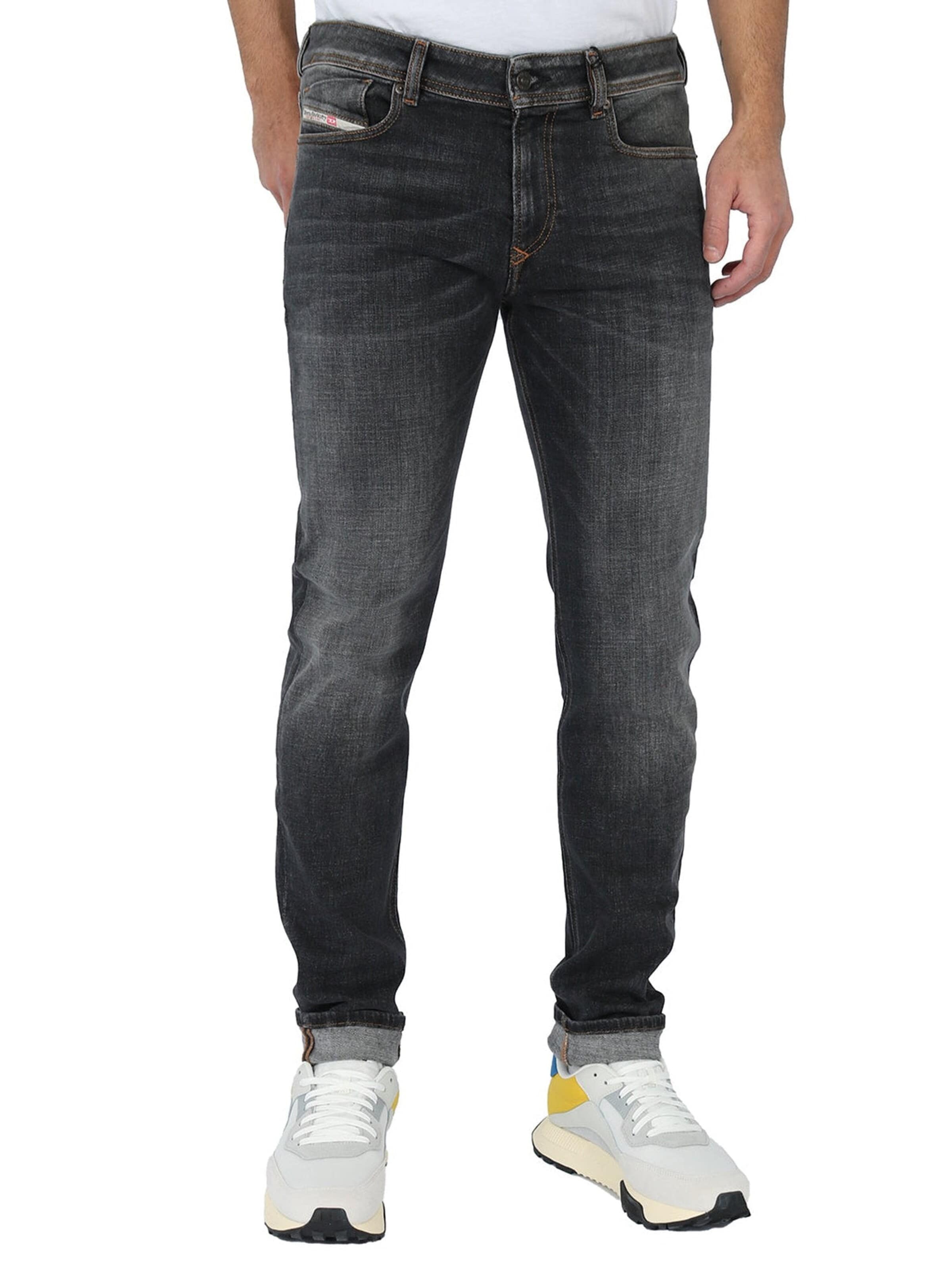DIESEL Skinny Jeans '1979 Sleenker' in Grey: front