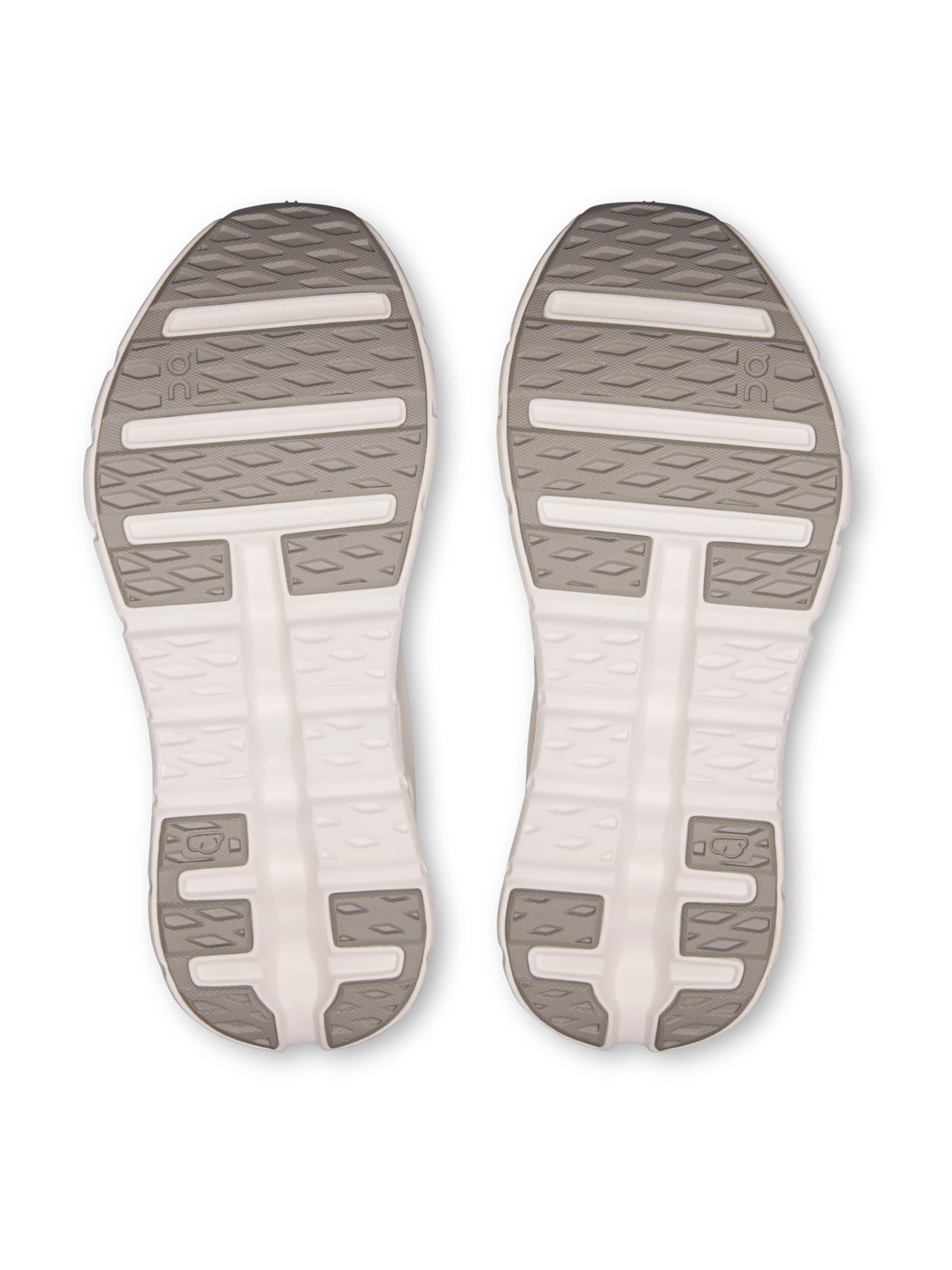 Baskets basses 'Cloudtilt' On en blanc