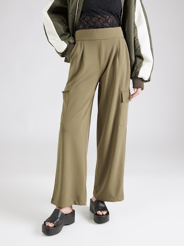 JDY Wide leg Cargo Pants 'GEGGO' in Green: front