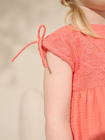 Next - Vestido en rosa