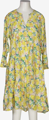 Smashed Lemon Dress in M in Yellow: front