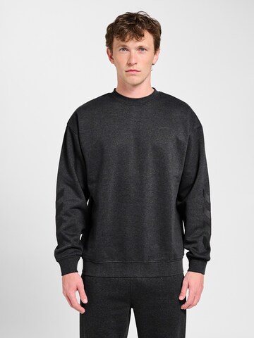 Sweat de sport Hummel en gris : devant