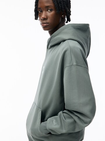 Pull&Bear Sweatshirt in Groen