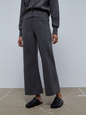 Wide leg Pantaloni di Scalpers in grigio