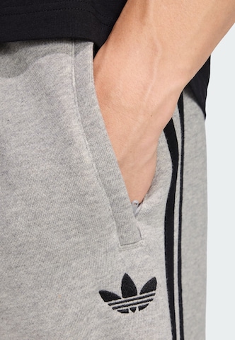 ADIDAS ORIGINALS Regular Trousers in Grey