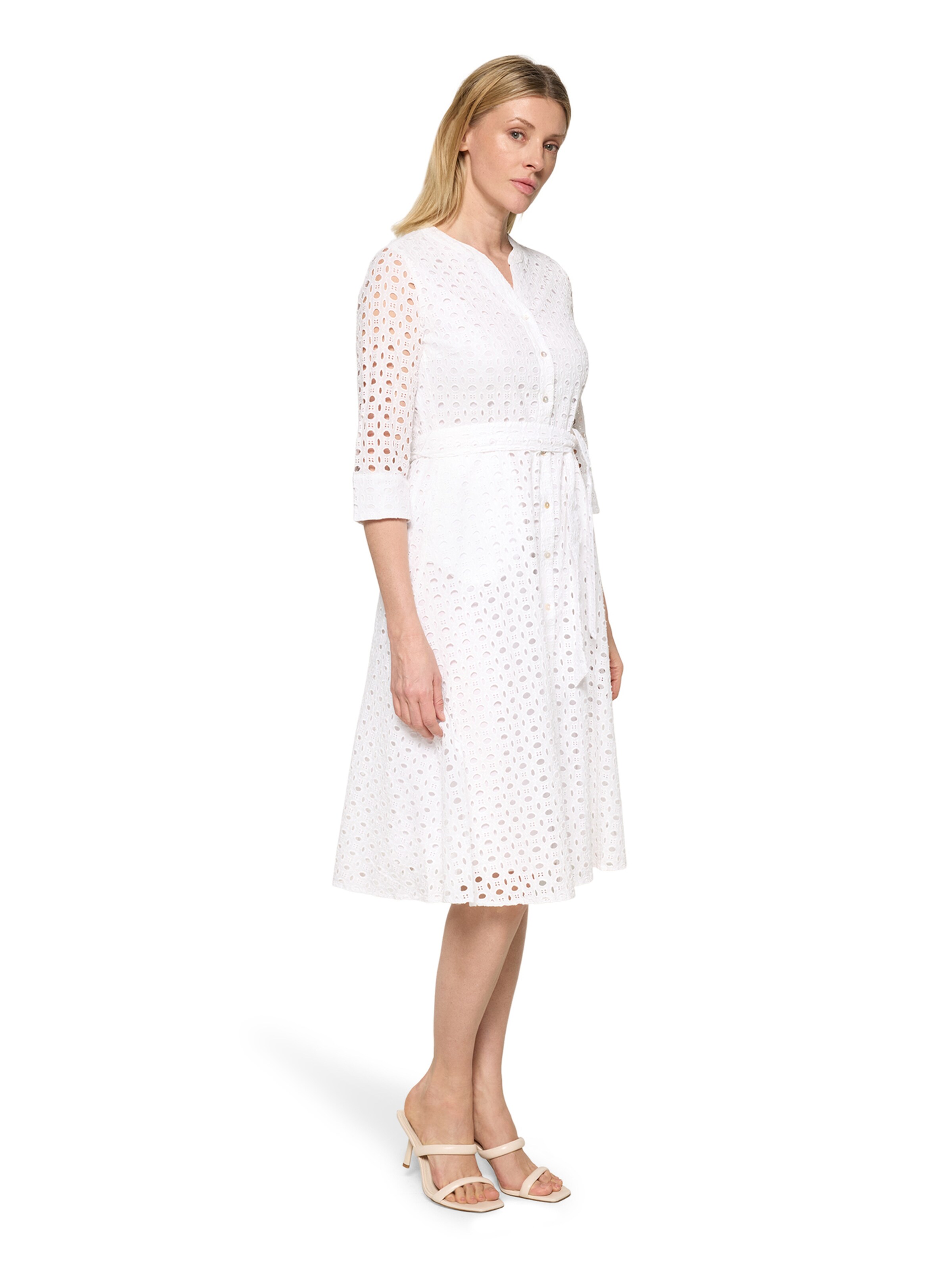 Robe de soirée Betty & Co en blanc