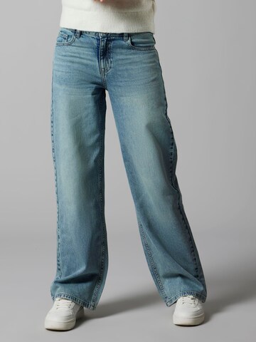LMTD Wide Leg Jeans in Blau: Vorderseite