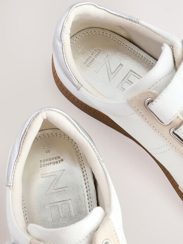 Next Низкие кроссовки 'Forever Comfort' в Белый