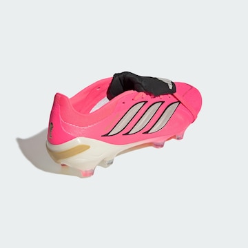 ADIDAS PERFORMANCE - Zapatillas de fútbol 'Predator Pro' en rosa