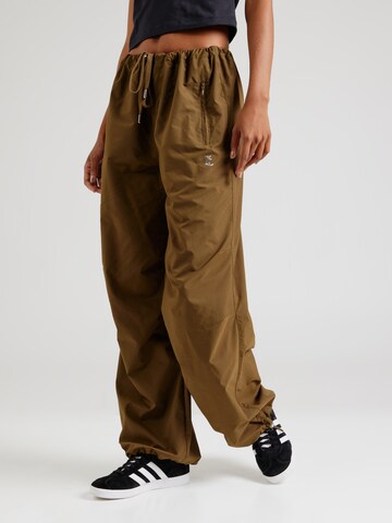 Juicy Couture Loose fit Pants in Green: front