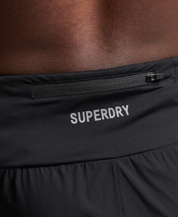 Superdry Normální Sportovní kalhoty 'Run Premium' – černá