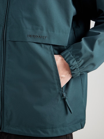 Veste mi-saison 'Segeltoern' Iriedaily en vert