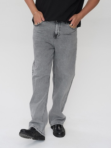 Dxnmxrk Wide Leg Jeans 'DXGary' in Grau: Vorderseite