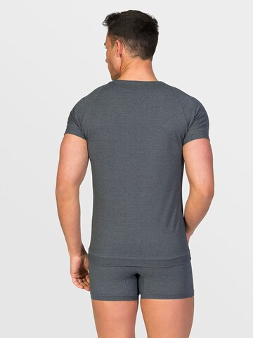 zd ZERO DEFECTS - Camiseta térmica 'V-Neck T-Shirt Egiptian Cotton' en gris