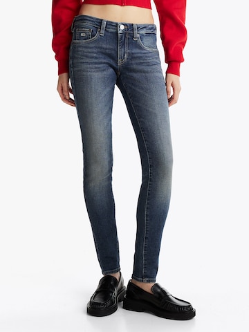 Tommy Jeans Skinny Jeans in Blue: front