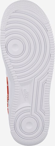 Nike Sportswear Matalavartiset tennarit 'AIR FORCE 1' värissä valkoinen