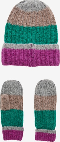 Pieces Kids Hat in Mixed colours: front