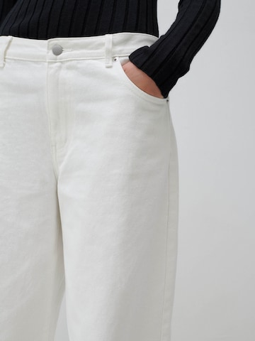 ABOUT YOU x Marie von Behrens Regular Jeans 'Tilda' in White