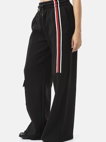 CIPO & BAXX Loose fit Pants 'WR155' in Black