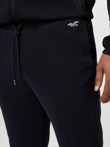 Effilé Pantalon HOLLISTER en noir